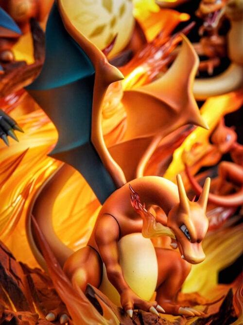 Charizard — Pokémon - Detail View 1