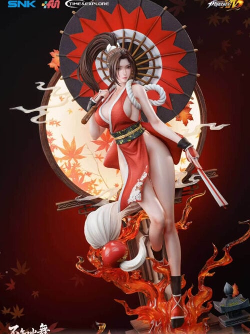 Mai Shiranui holding an open parasol and closed fan, with a glowing maple-leaf screen, orange flames and a partially visible platform base.
