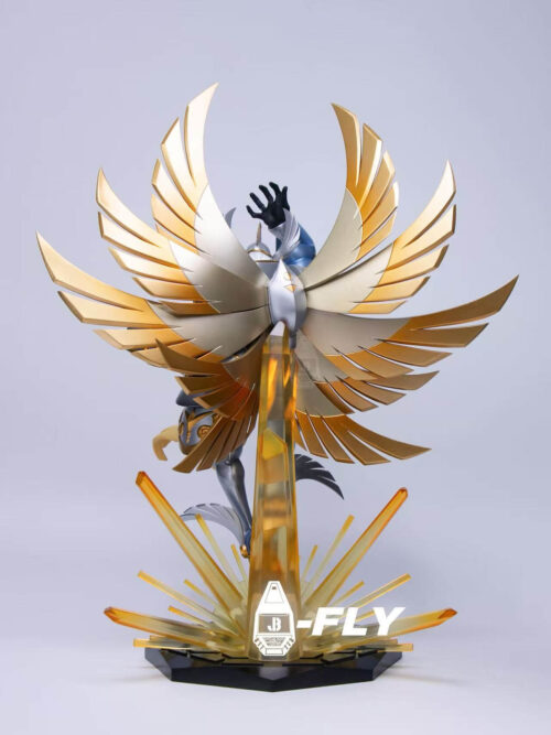 Rear view of Seraphimon showing layered gold-and-silver wings and a tall translucent amber support rising from the effect base.