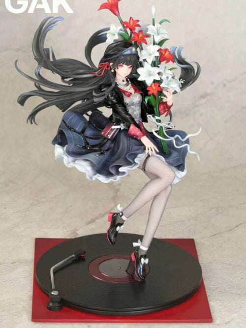 cfs004464 01 Three-quarter view of GAK Studio's Chisa holding red and white lilies, with sweeping black hair and a record-player-style base.
