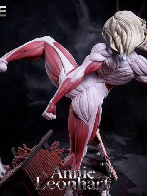 Rear close-up of the Female Titan's layered hair, sculpted back and bent leg above broken roof tiles and a curved effect.