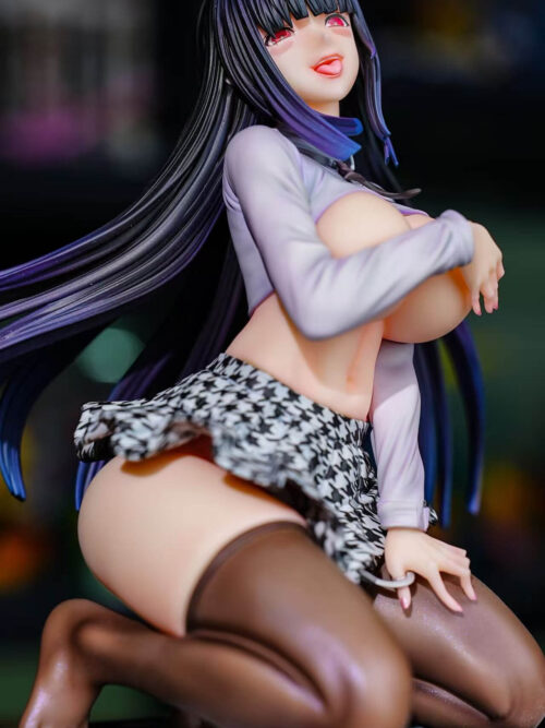 Kneeling Jabami Yumeko — Kakegurui - Detail View 1