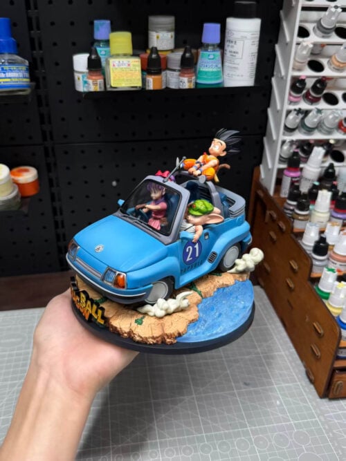 Bulma, Oolong & Son Goku Vehicle Diorama — Dragon Ball - Collectible Figure Main View