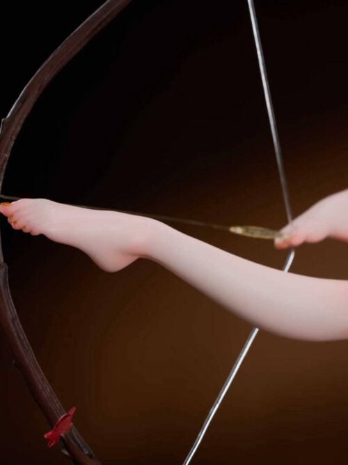 Close-up of Yoimiya's feet bracing the bow and pulling the bowstring beside an arrow and red leaf decorations.