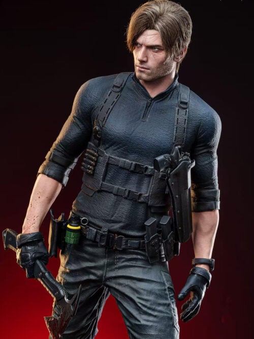 Angled upper body view of Leon Scott Kennedy highlighting his rooted hair, stubble, chest-holstered handgun, and tactical belt gear.