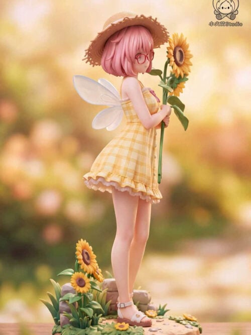 Right three-quarter profile view of XiaoHuoMiao Studio's Mirai Kuriyama - Summer Sunflower Ver. figure in a straw hat, red-rimmed glasses, yellow plaid dress, and translucent wings holding two sunflowers on a garden path base.