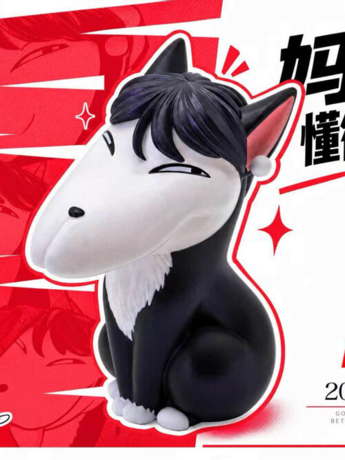 Close-up view of the sitting black-and-white dog figure Xiao Gao from Kin Studio's 1/6 statue, featuring an elongated white snout, squinting eyes, dark parted bangs, and pearl-style earrings.